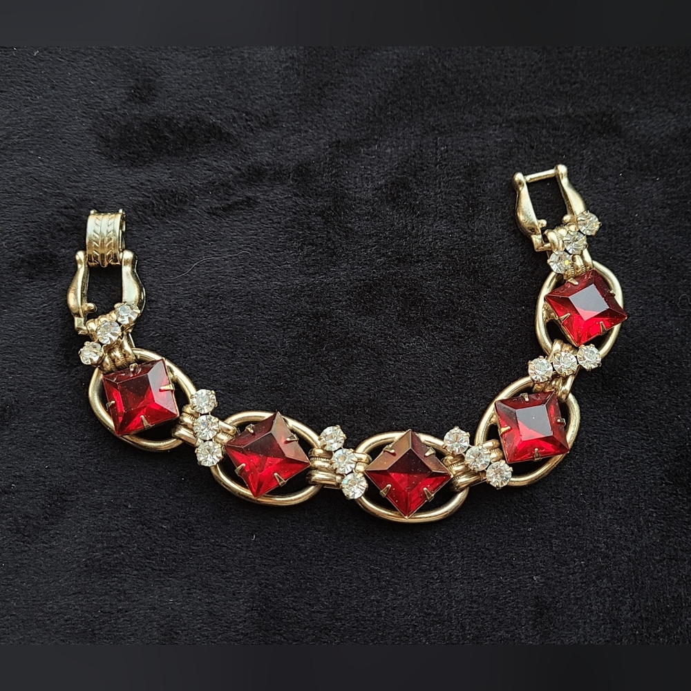 Juliana 5 Panel Vintage Bracelet